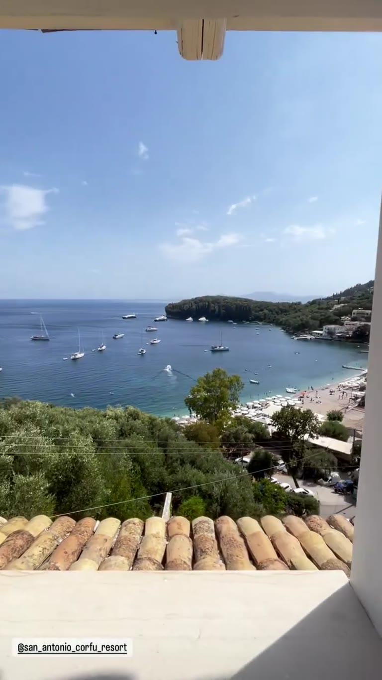 הנוף מהמרפסת ב-San Antonio Corfu Resort