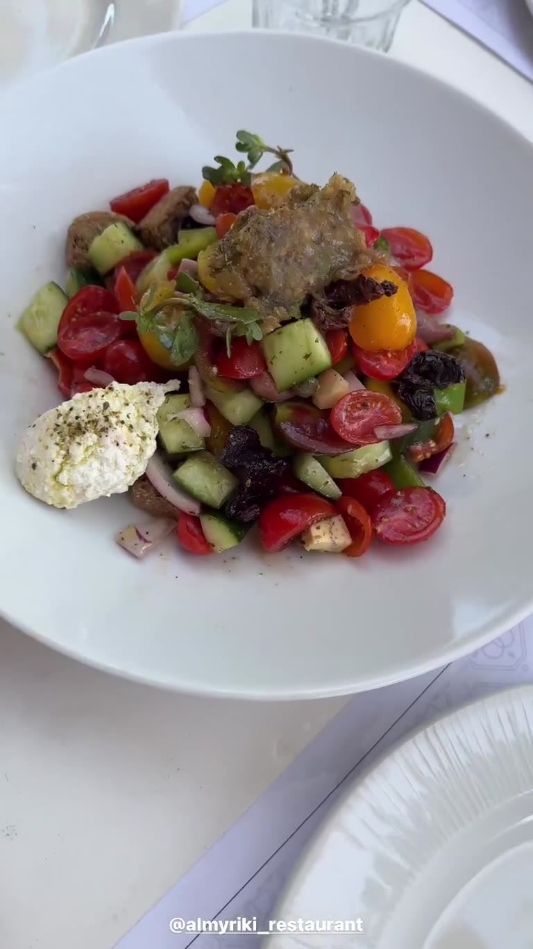 ארוחה ב-Almyriki Restaurant בחאניה