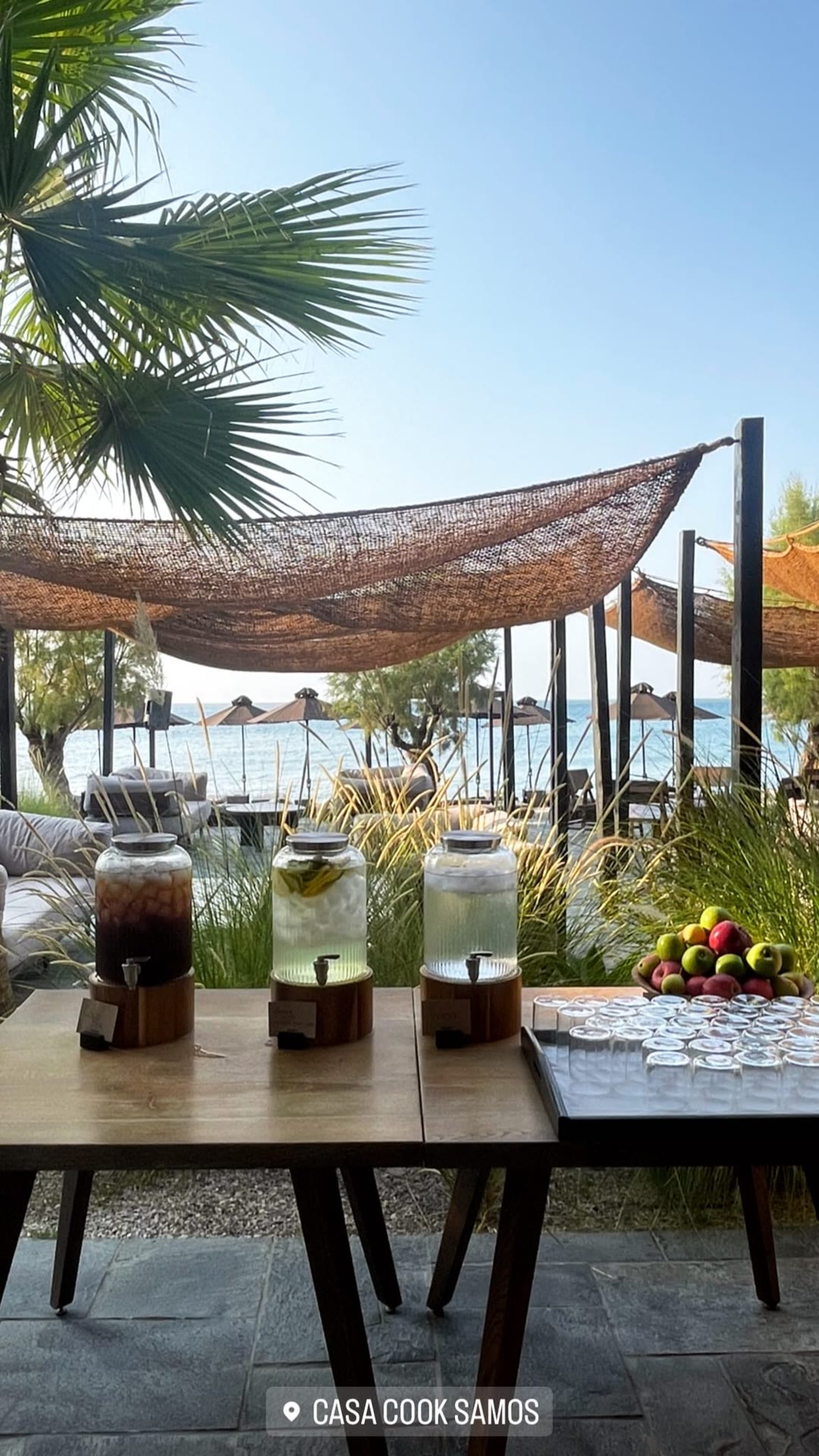 Casa Cook Samos – עמדת שתייה מול הים