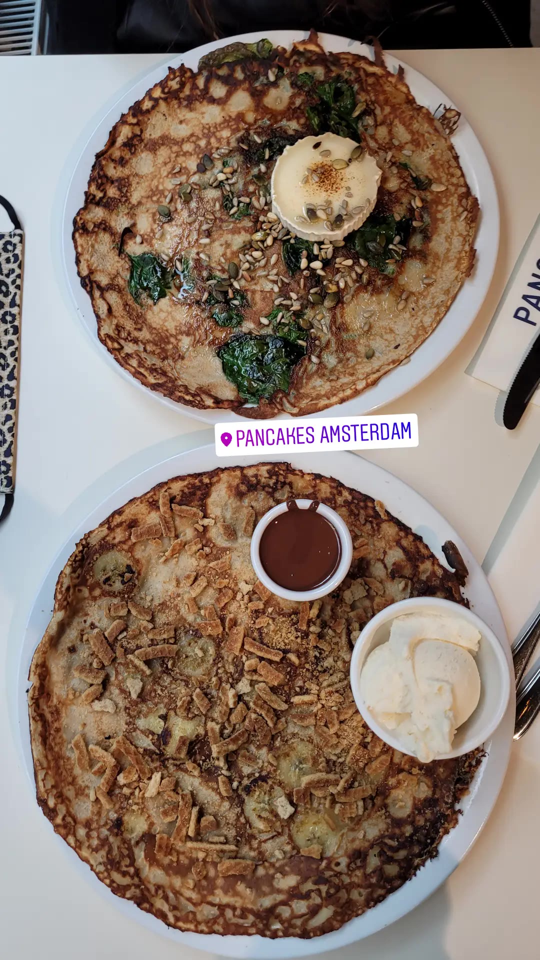 פנקייקים ענקיים ב-PANCAKES Amsterdam