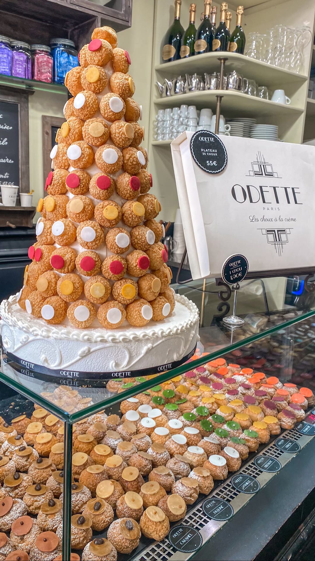 Odette Paris — choux à la crème