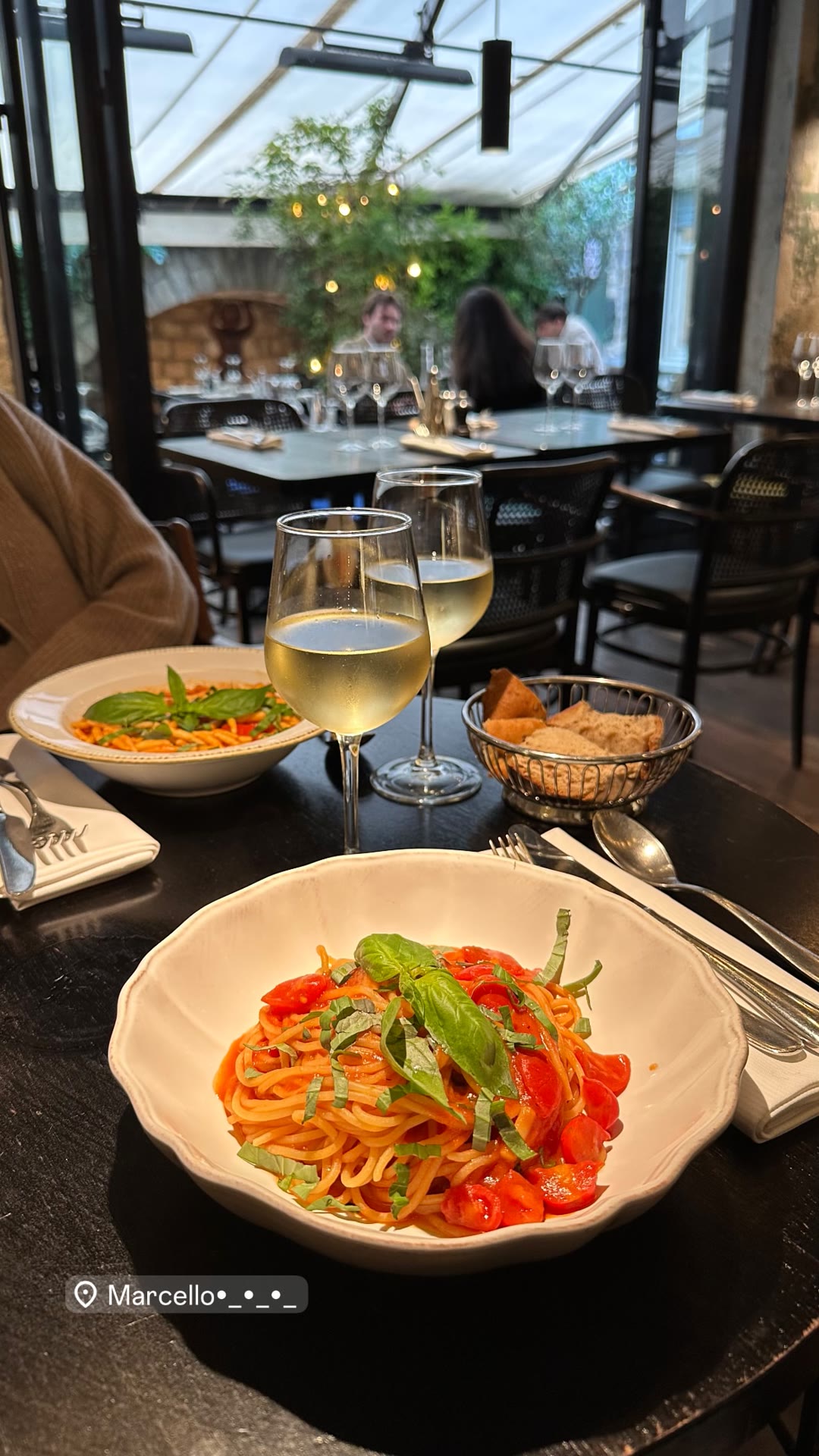 Marcello, Rue Mabillon — spaghetti al pomodoro