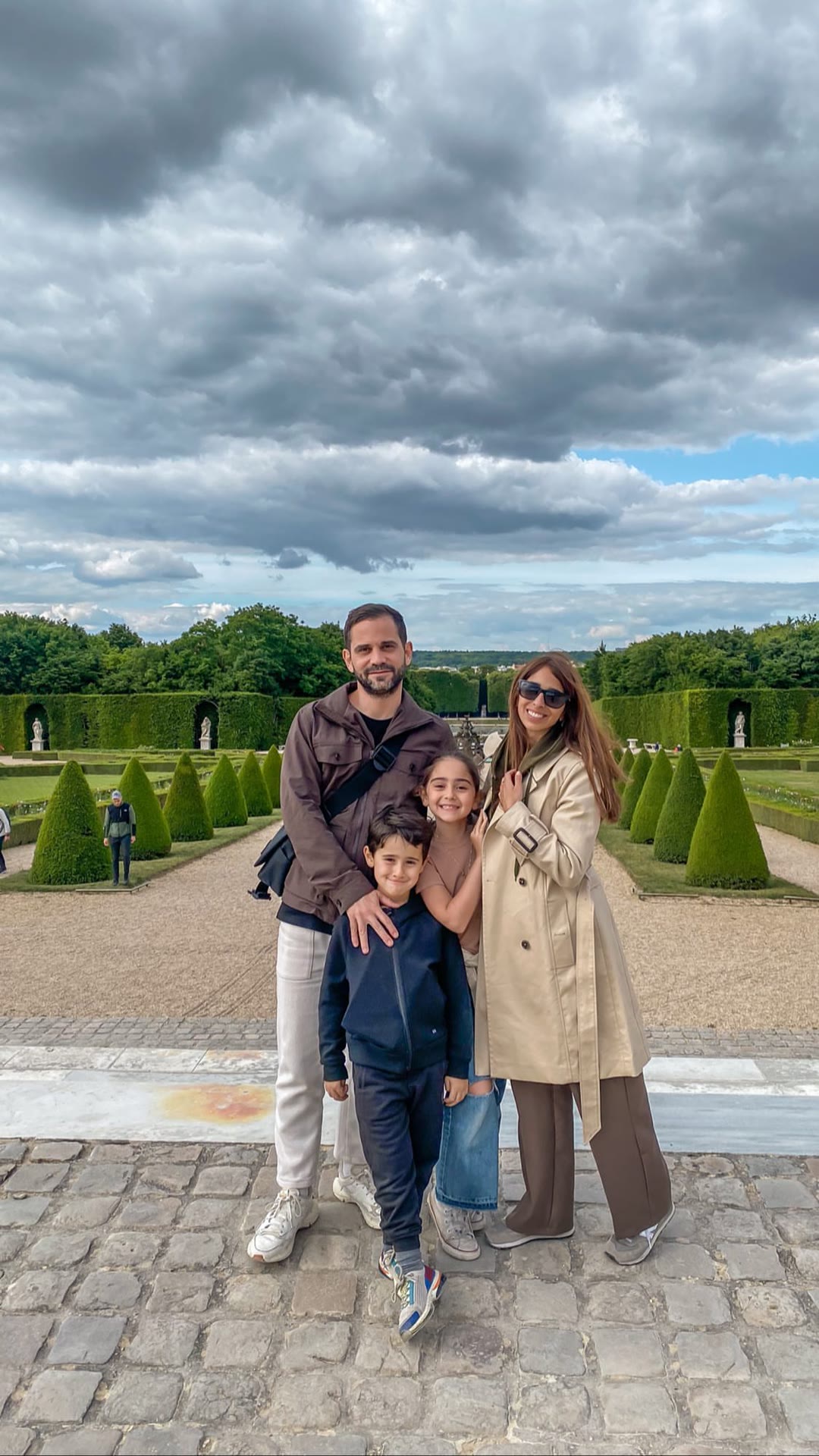 Family photo in the Gardens of Versailles