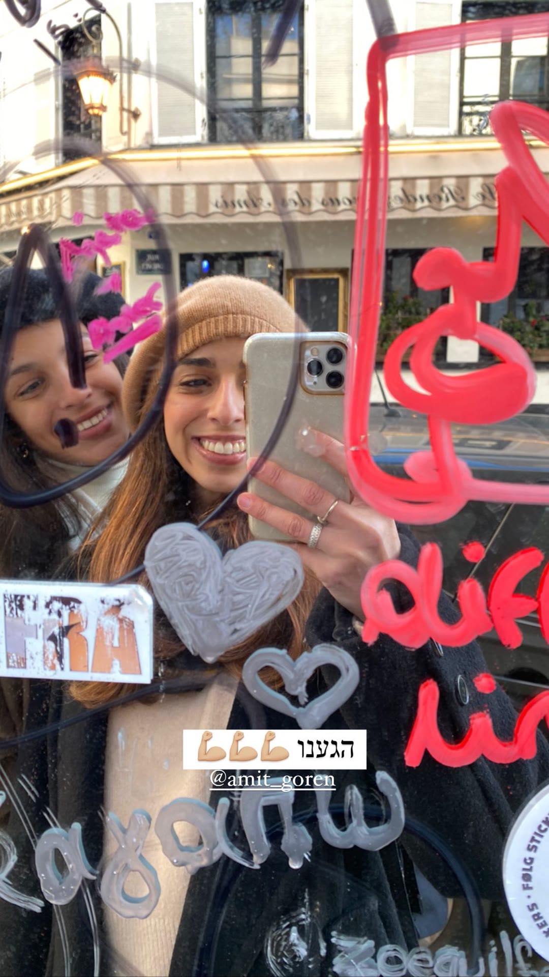 Selfie in Montmartre, Paris