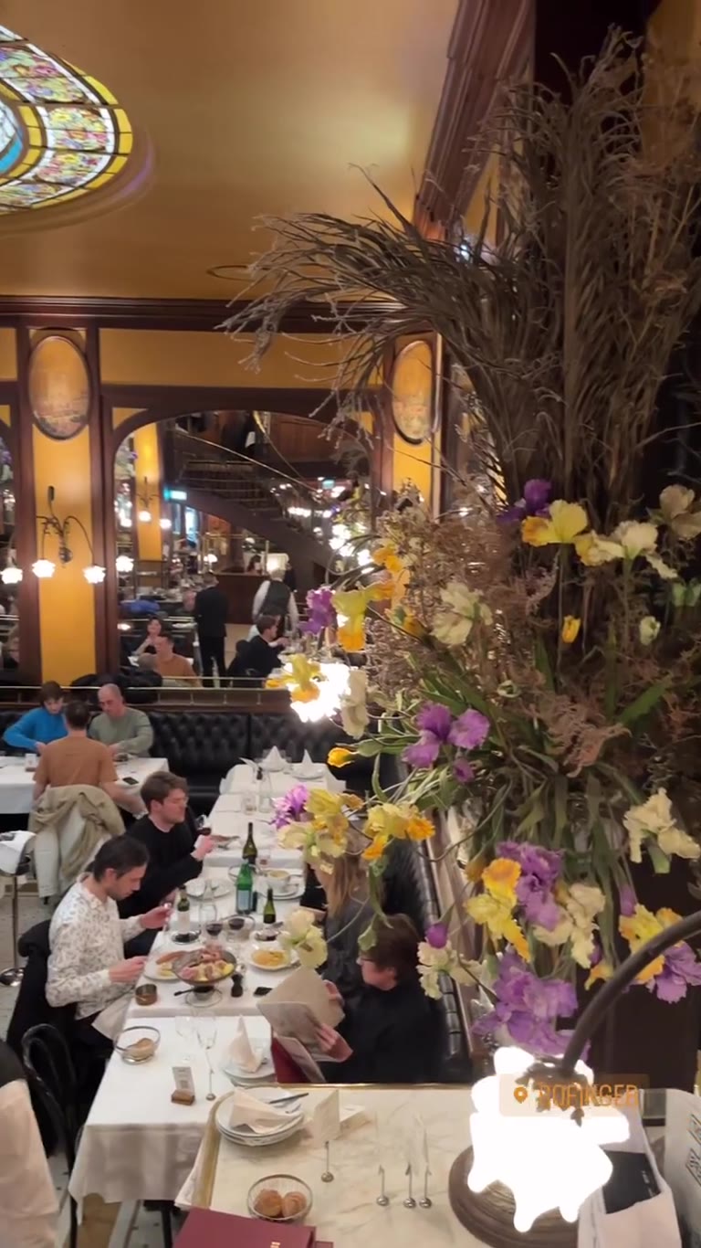 Bofinger, the Art Nouveau brasserie by Bastille