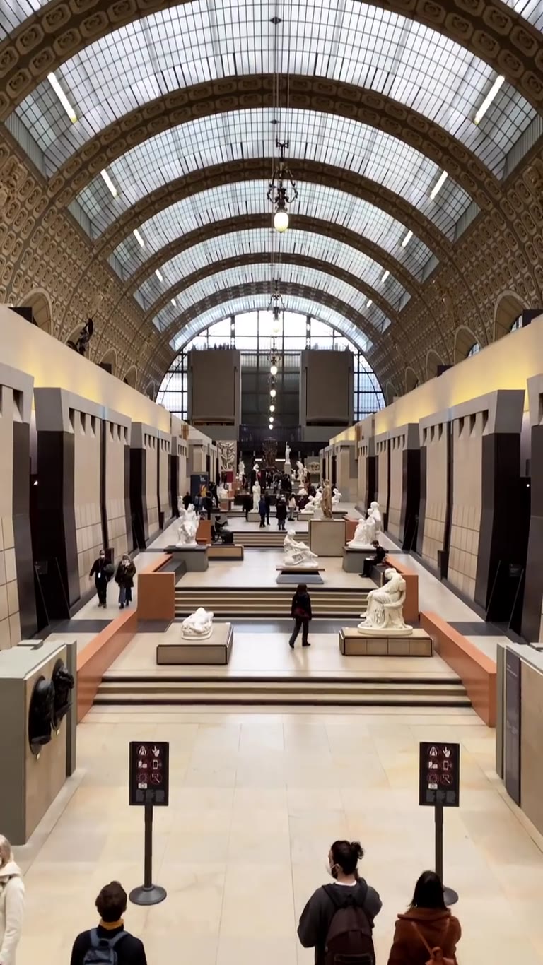 Musée d'Orsay's great glass nave, Paris
